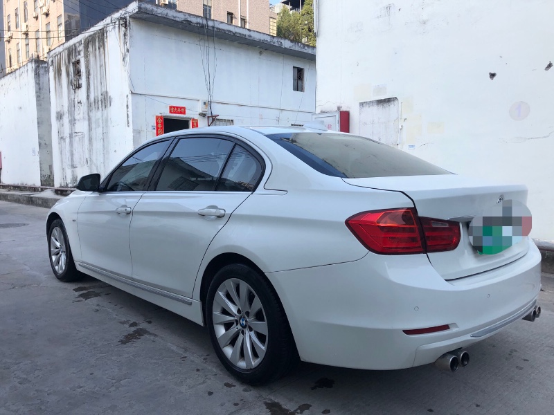 深圳13年宝马3系7