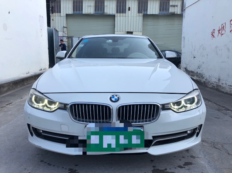 深圳13年宝马3系2