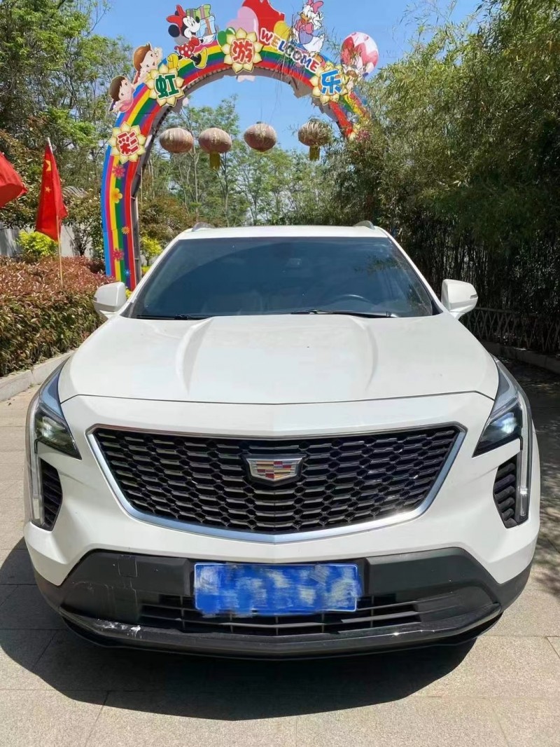 济宁19年凯迪拉克XT49