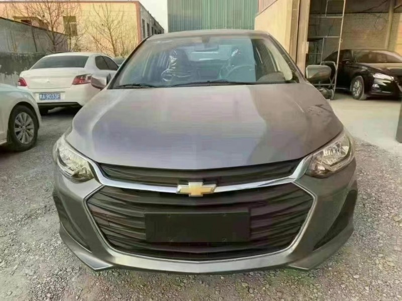 保定20年雪佛兰科沃兹1