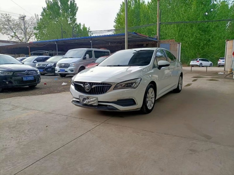 保定19年别克威朗2