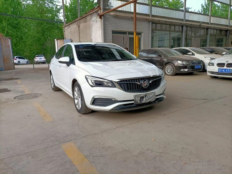 保定19年别克威朗9