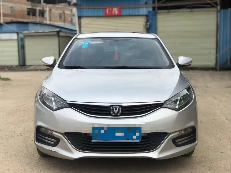 南寧14年長安汽車逸動9