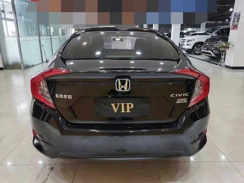 武汉18年本田思域3