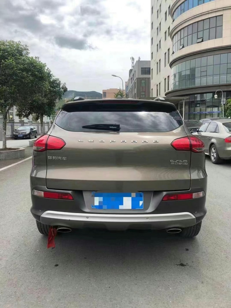 成都19年獵豹汽車CS104