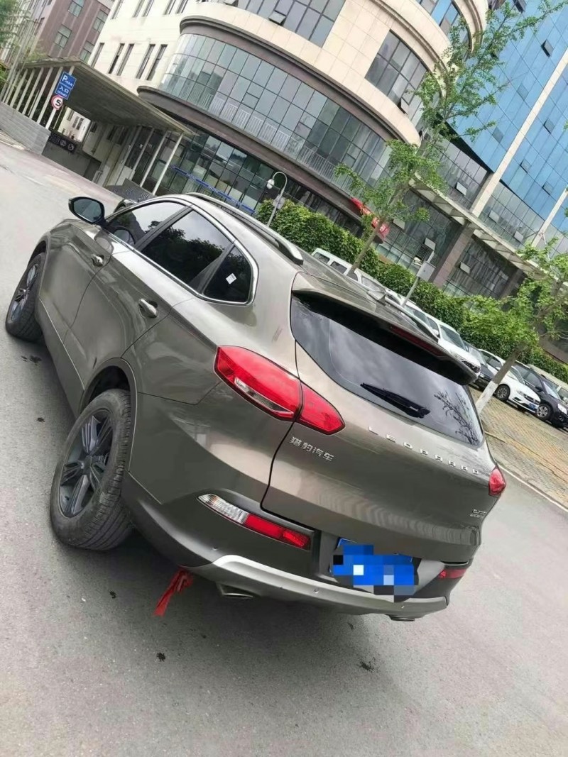 成都19年獵豹汽車CS106