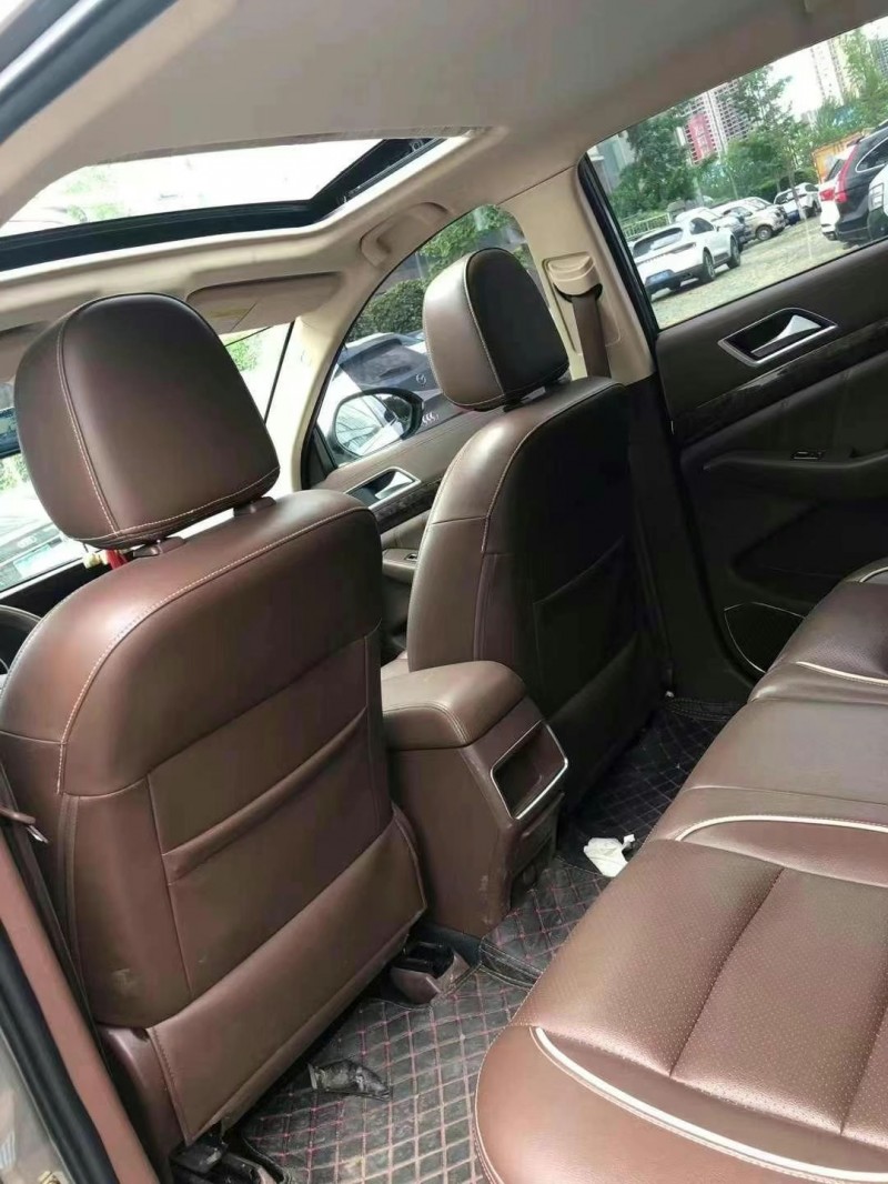 成都19年獵豹汽車CS108