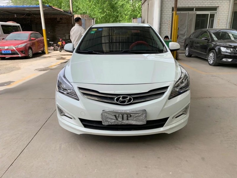 保定15年现代瑞纳1