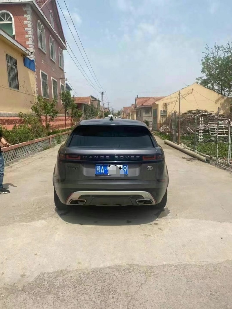 青岛17年路虎揽胜星脉9