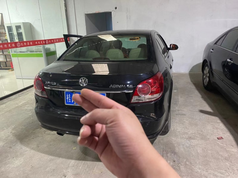 南寧09年大眾朗逸1