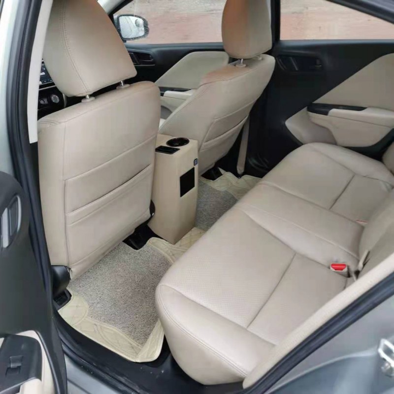 东莞21年本田锋范3