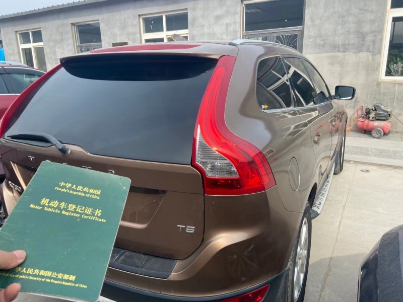 自貢13年沃爾沃XC605