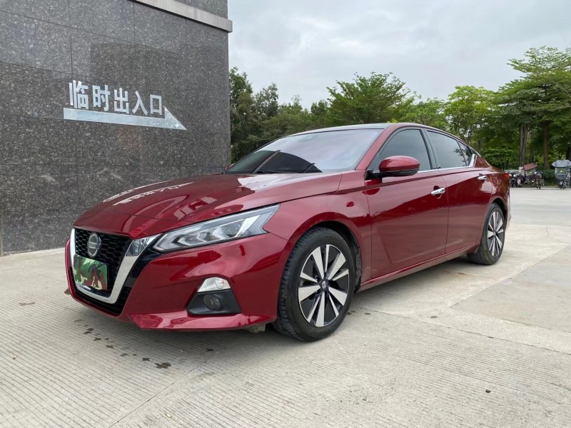 东莞20年日产天籁3