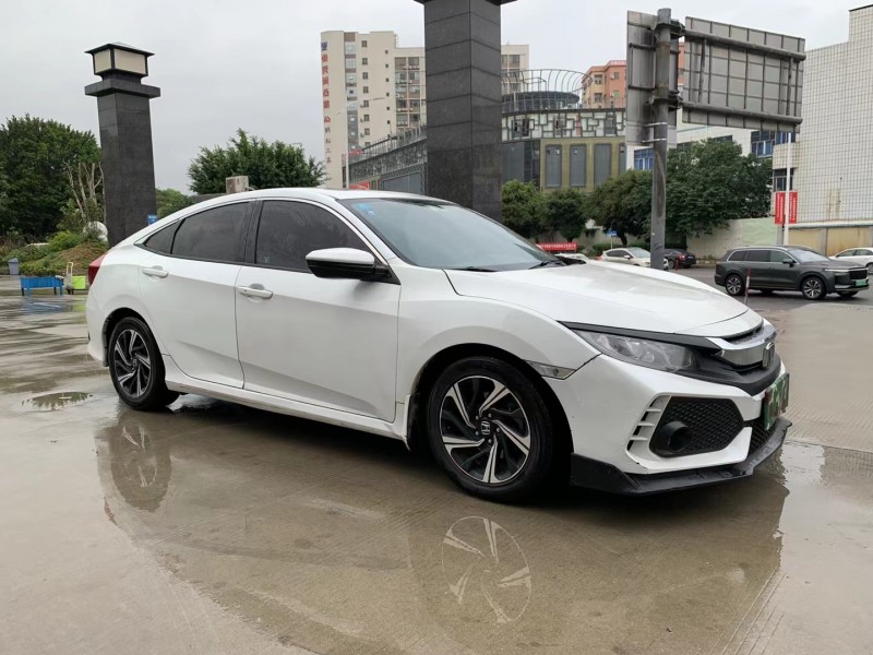 东莞16年本田思域2