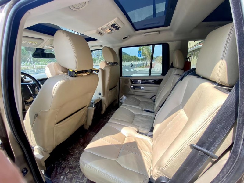 广州12年路虎发现47