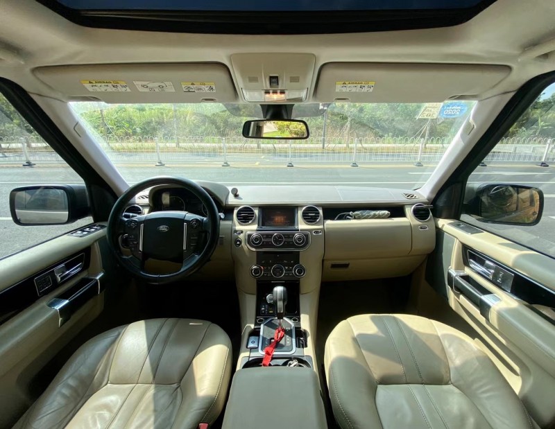 广州12年路虎发现48