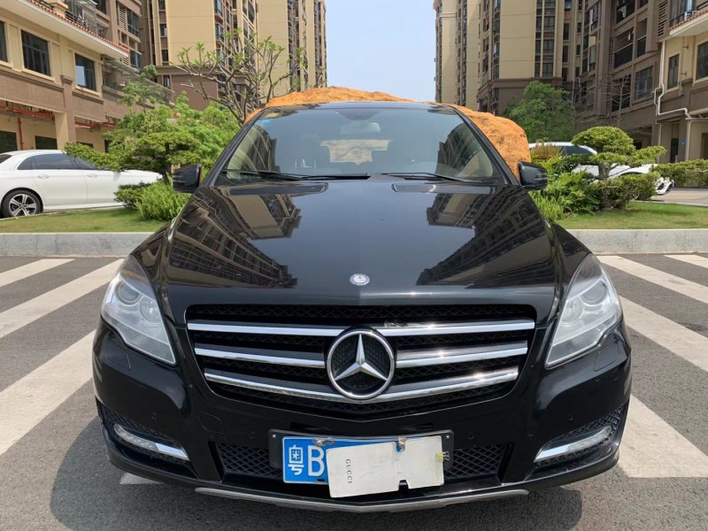 广州15年奔驰R4