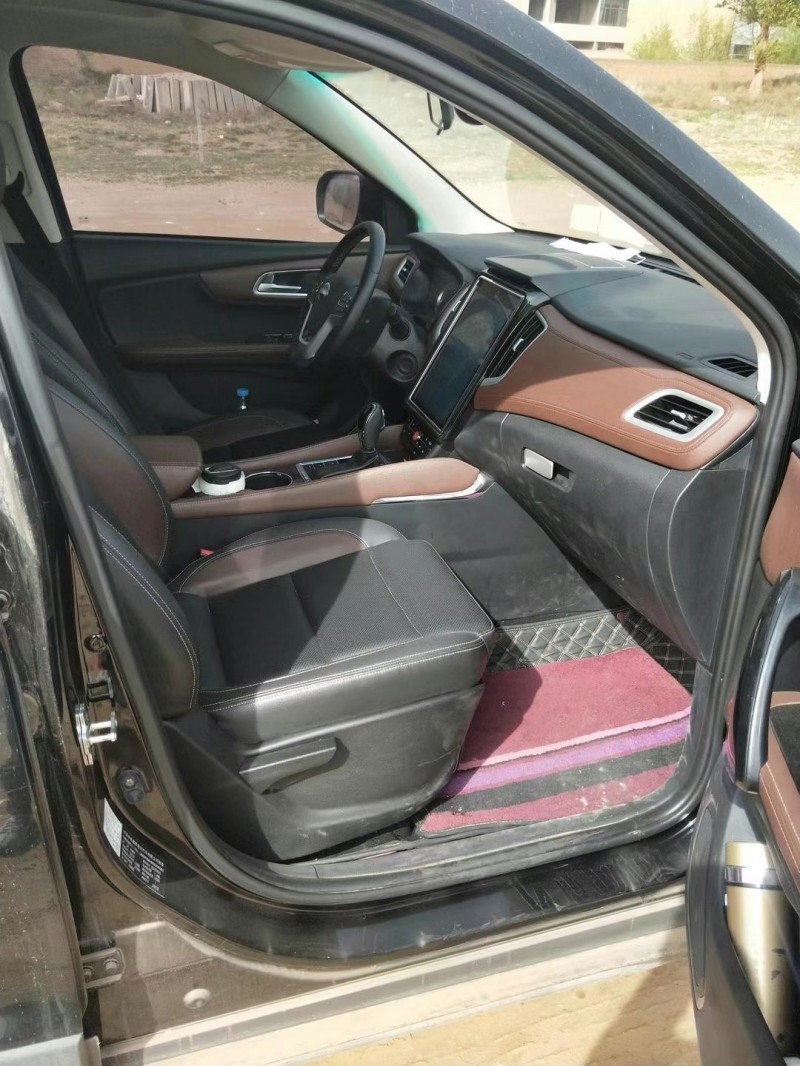 西安19年SWM斯威汽車X76