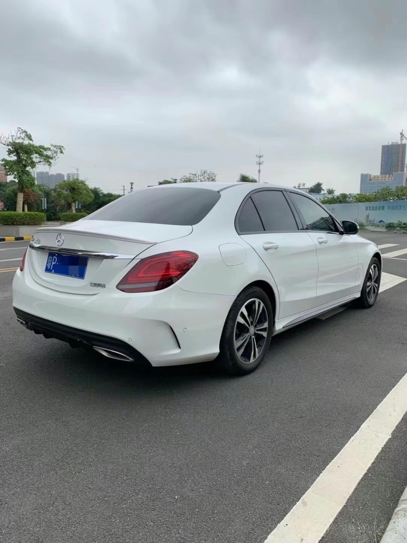 广州20年奔驰C9