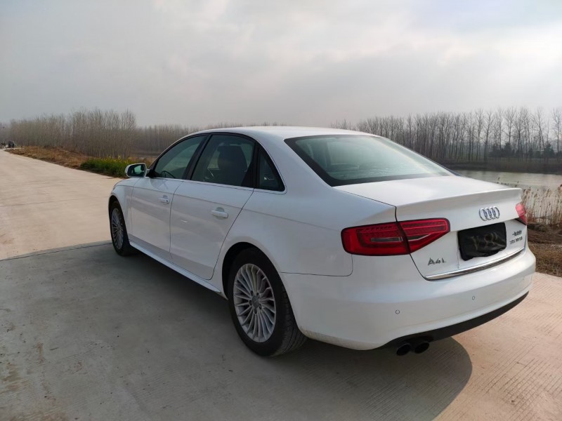徐州15年奥迪A4L5