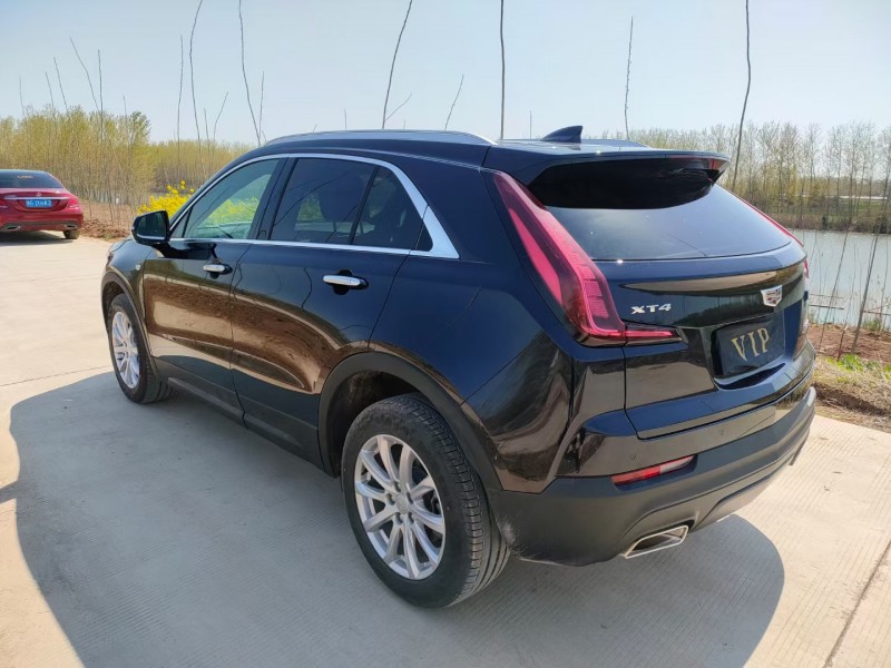 徐州20年凯迪拉克XT44