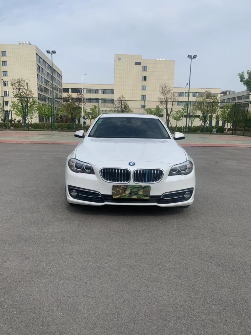 徐州17年宝马5系9