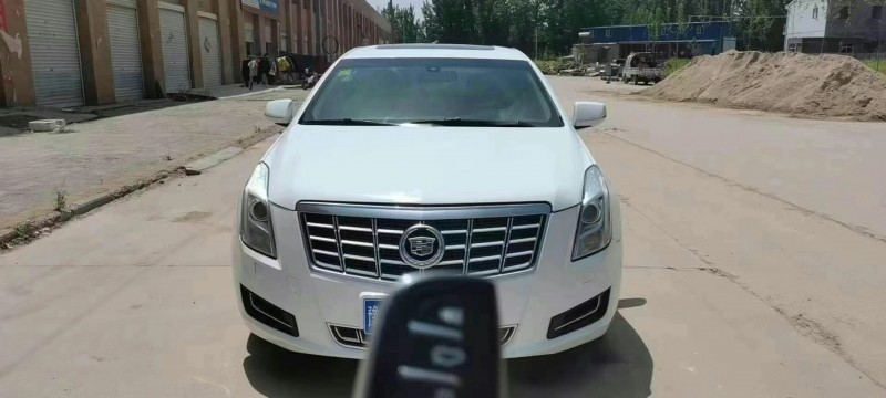 許昌15年凱迪拉克XTS1