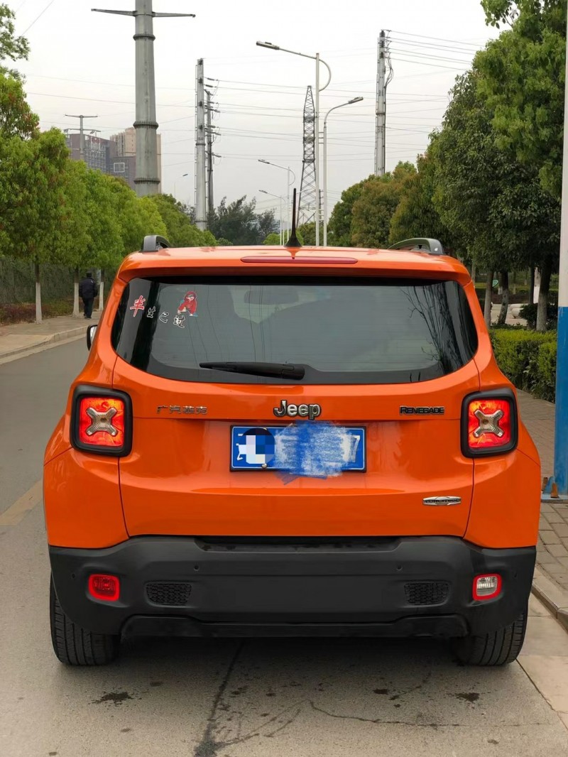 玉溪18年Jeep自由俠1