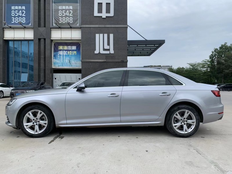 东莞18年奥迪A4L4