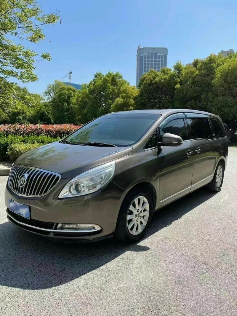宣城11年別克GL82