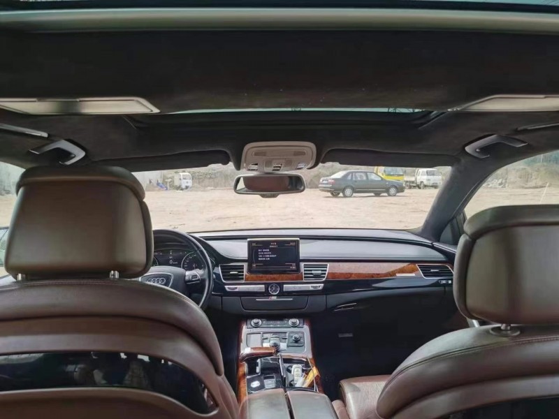 枣庄11年奥迪A8L5