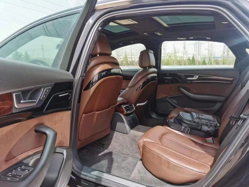 枣庄11年奥迪A8L6