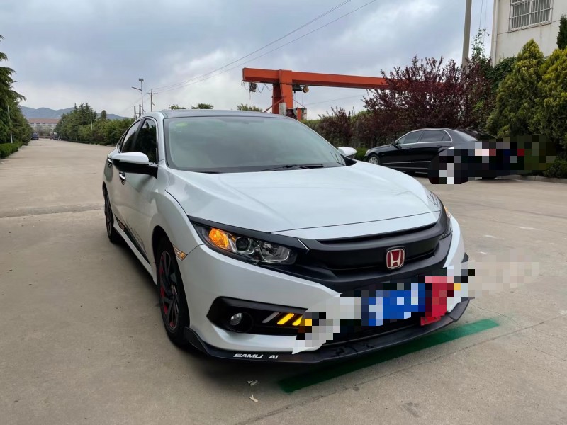 烟台17年本田思域2