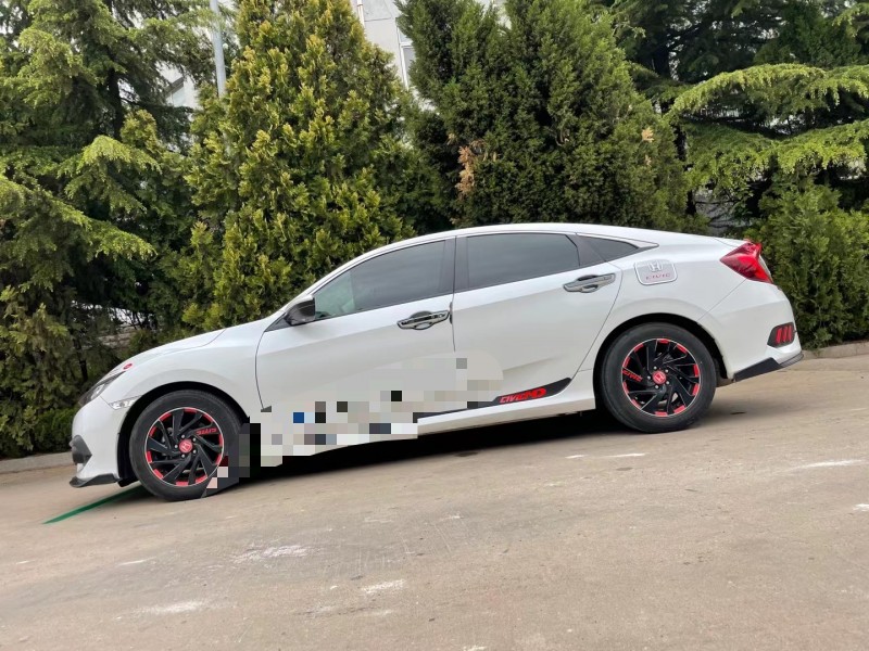 烟台17年本田思域3