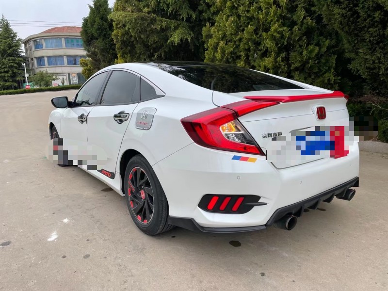 烟台17年本田思域8