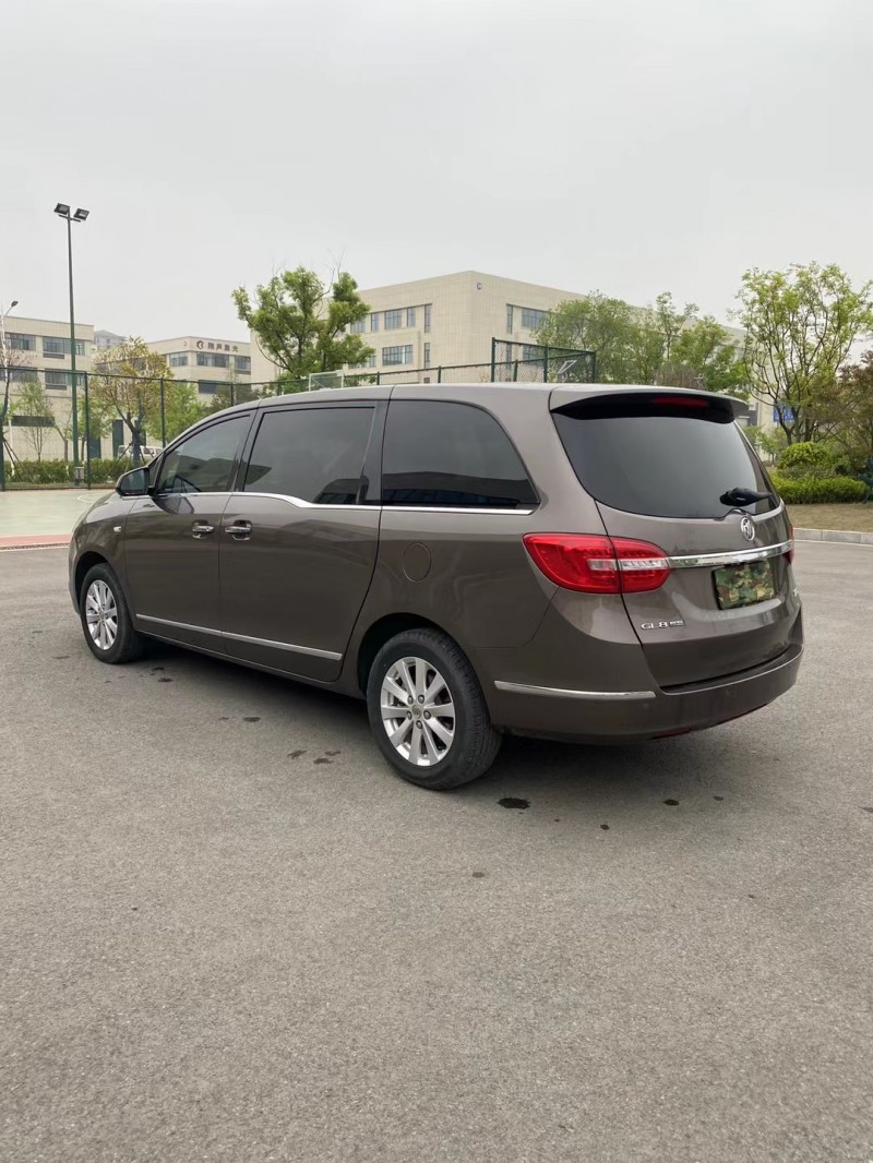 徐州19年别克GL85