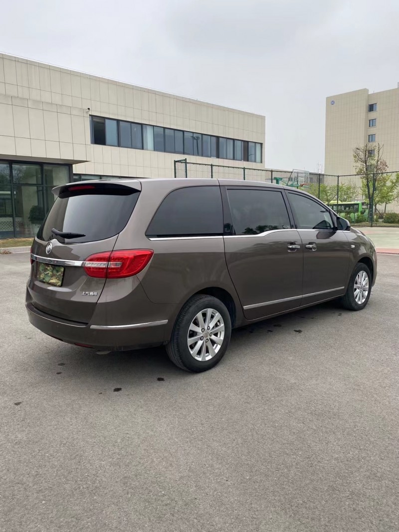 徐州19年别克GL84