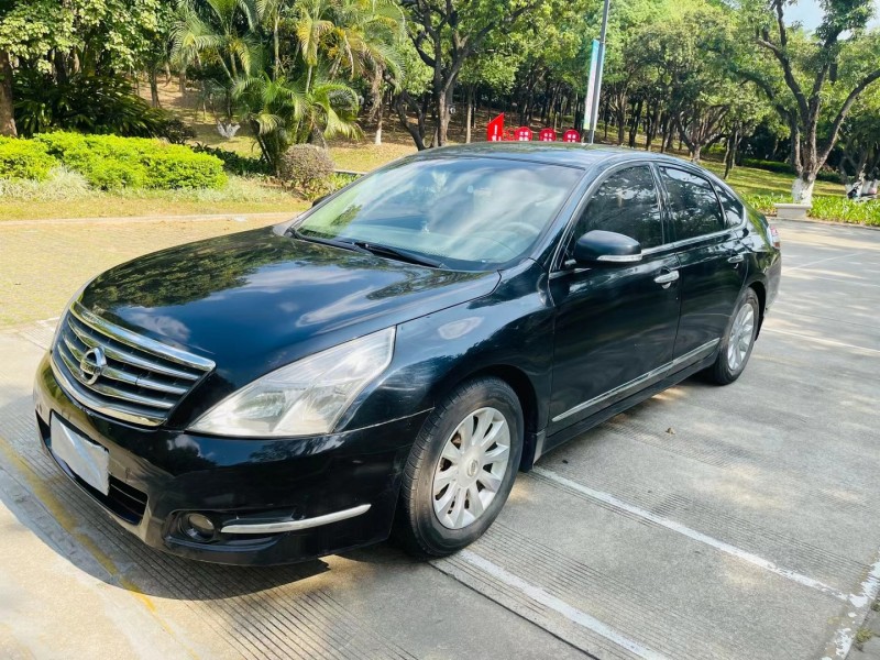 东莞10年日产天籁7