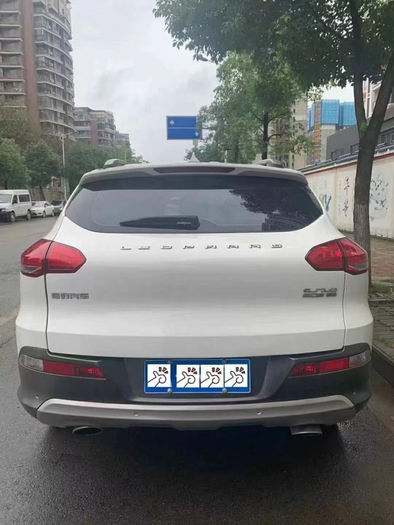 桂林18年獵豹汽車CS103