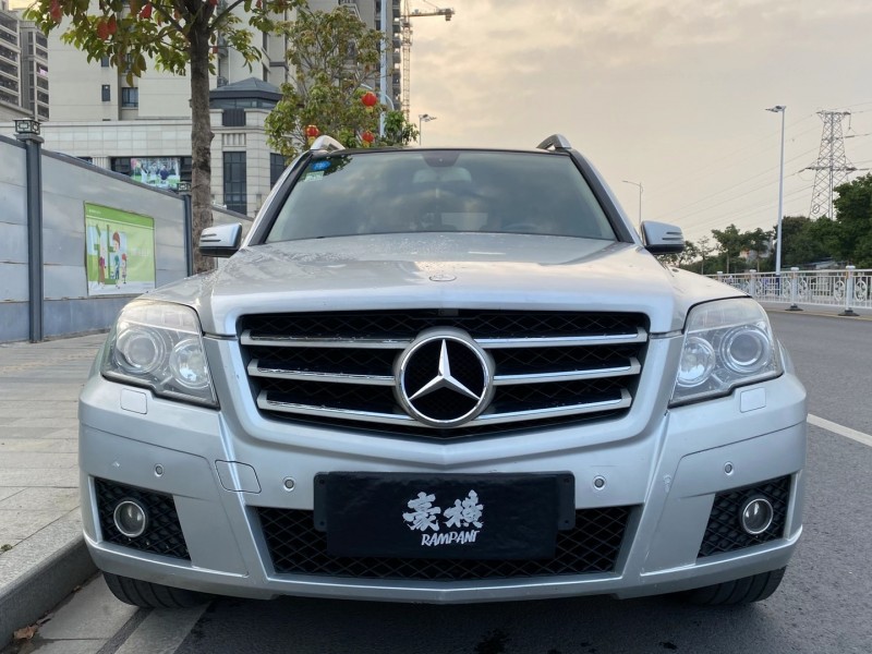 广州09年奔驰GLK9