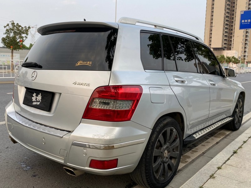 广州09年奔驰GLK1