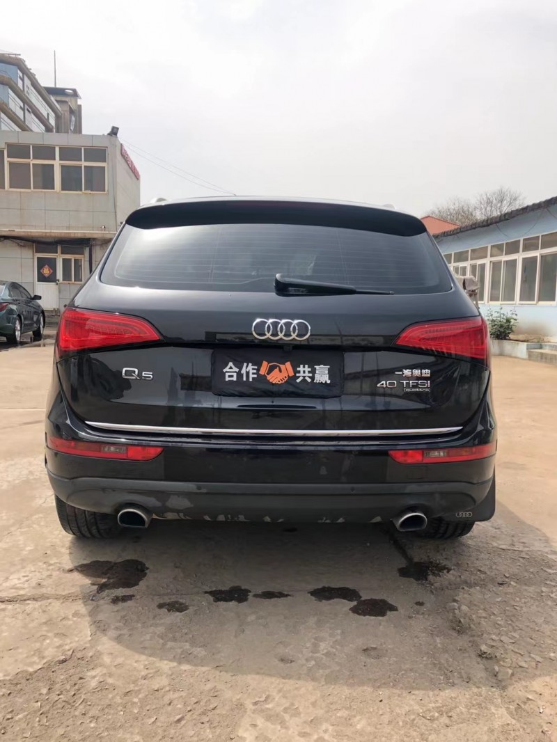 青岛16年奥迪Q56