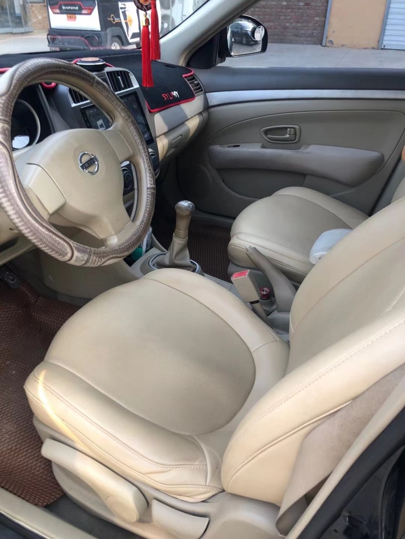 保定14年日产轩逸5