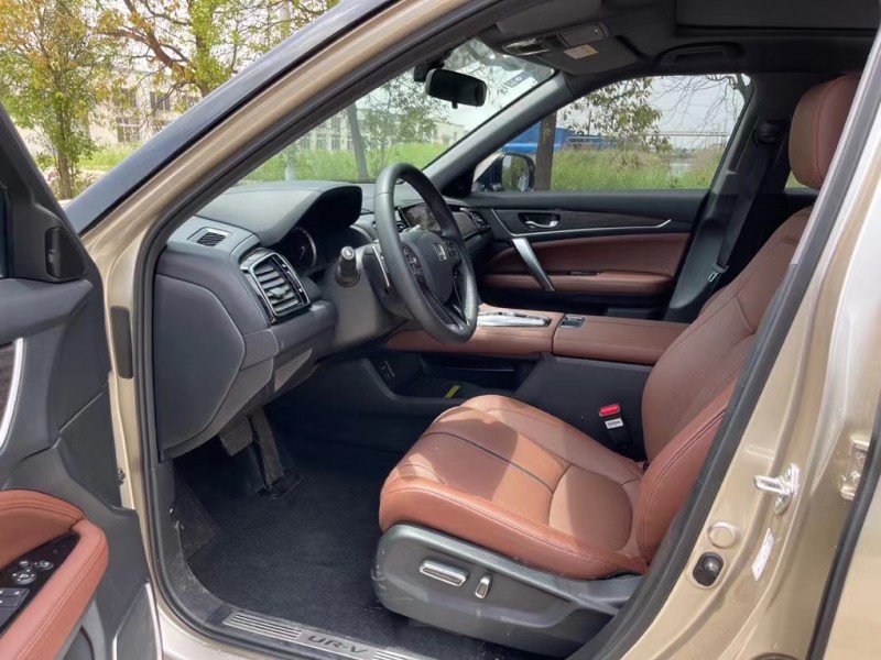 盐城20年本田UR-V4