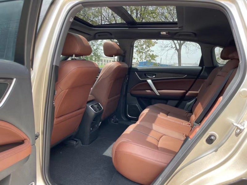 盐城20年本田UR-V6