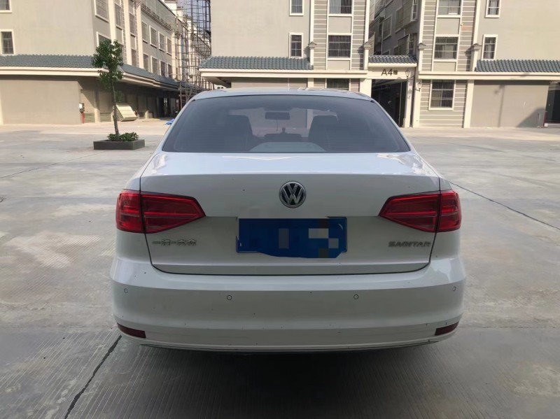 江门17年大众速腾1
