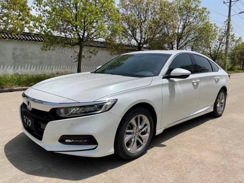 盐城20年本田雅阁6