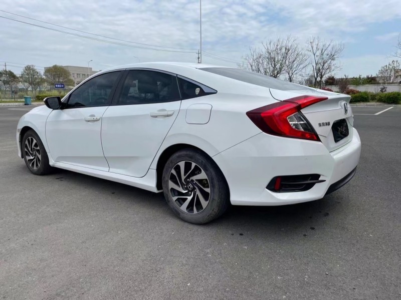 盐城17年本田思域4