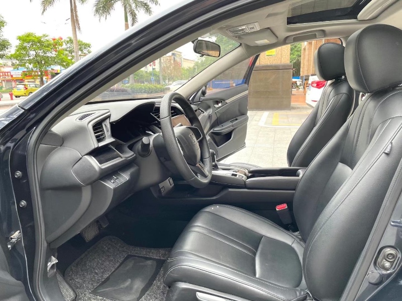 佛山19年本田思域3