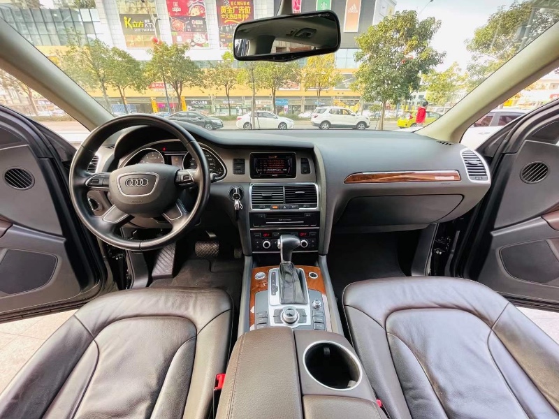 佛山15年奥迪Q75